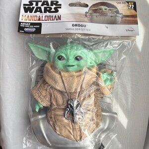 Star Wars Grogu Shoulder Sitter